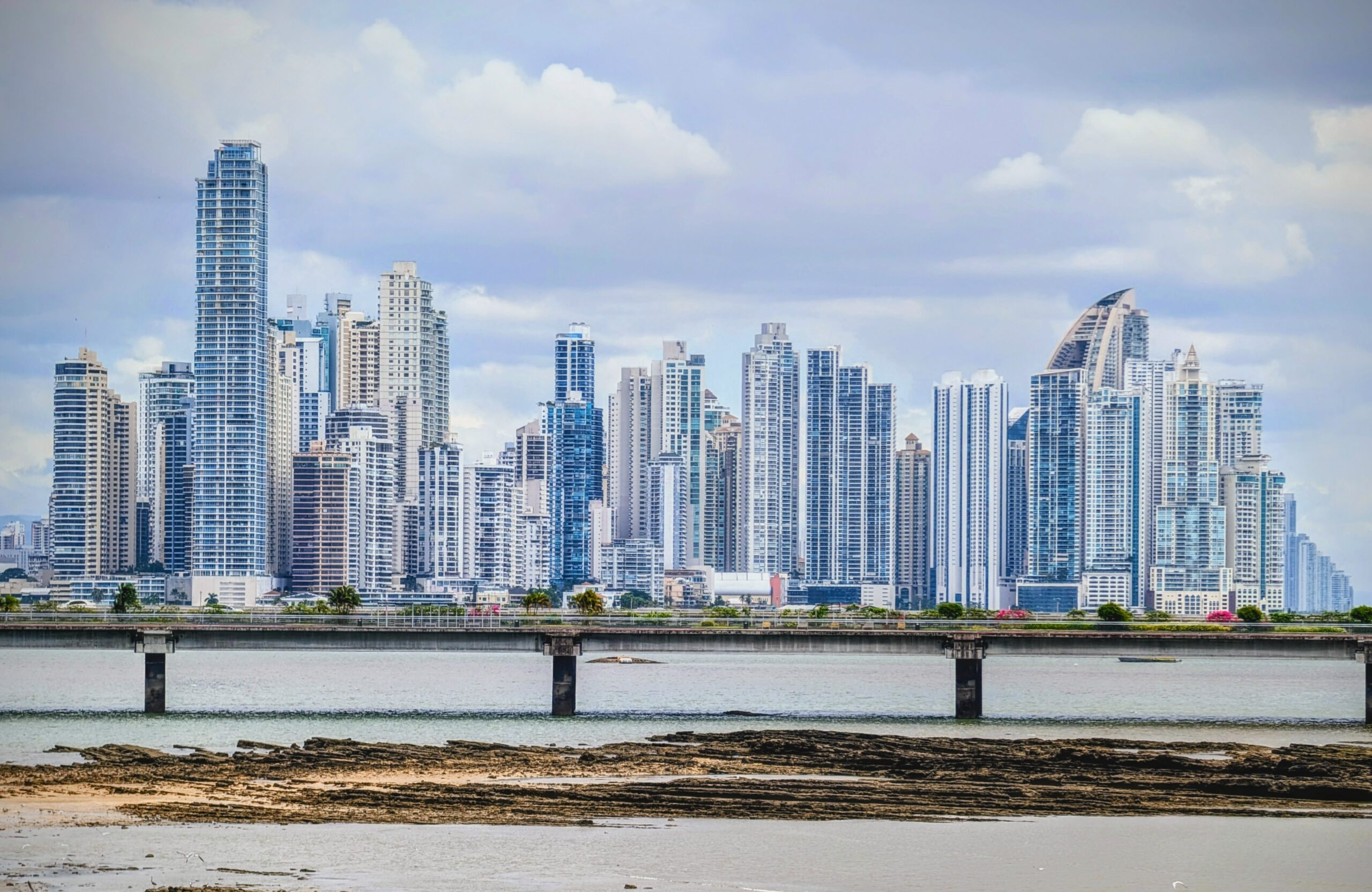 Panama City – a Long Layover